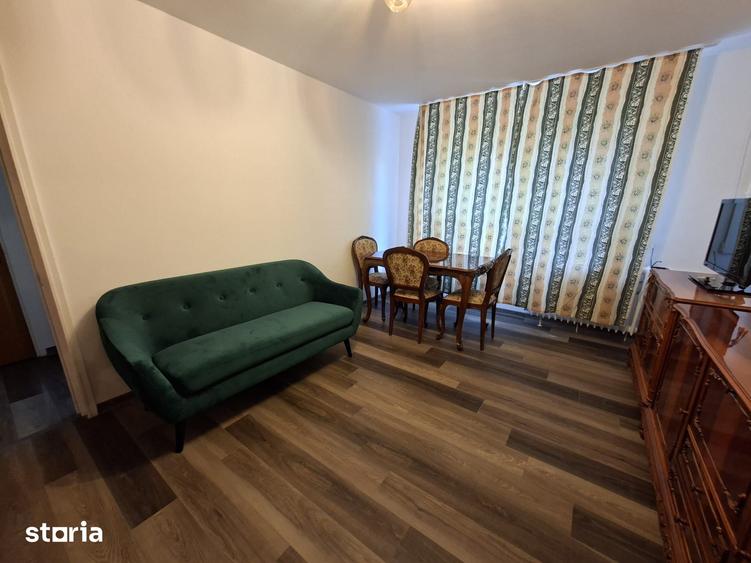 Apartament cu 3 camere semidecomandat în Drumul Taberei