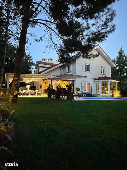 Casă cu 6 camere cu Teren 1200 Mp în Nord