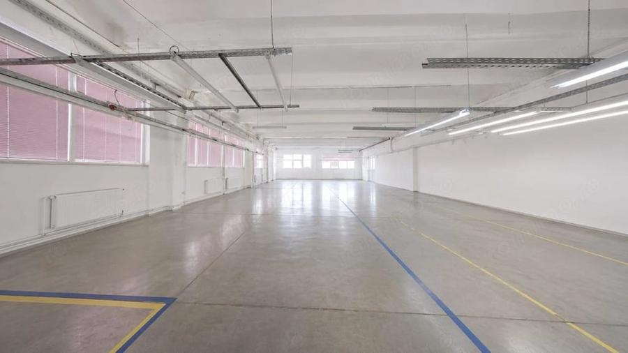 Spațiu comercial, în Central