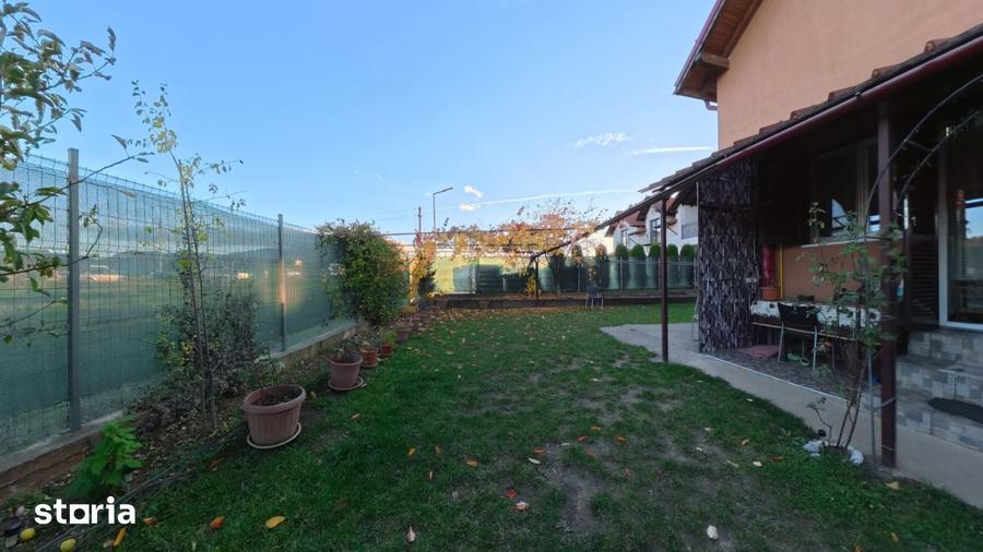 Casă cu 4 camere cu Teren 486 Mp în Central