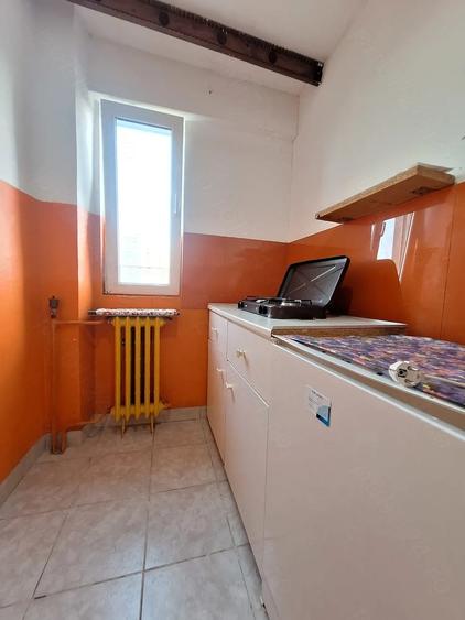 Garsonieră semidecomandată în Basarabia