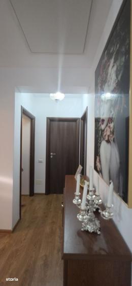 Casă cu 4 camere în Clinceni