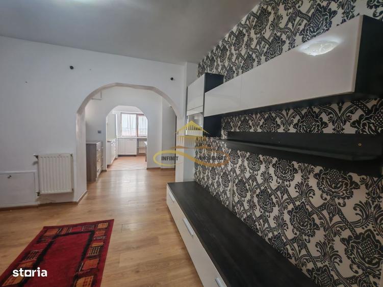 Apartament cu 3 camere în Banca Națională