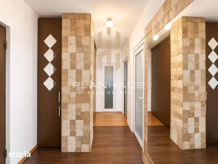 Apartament cu 3 camere decomandat în Traian