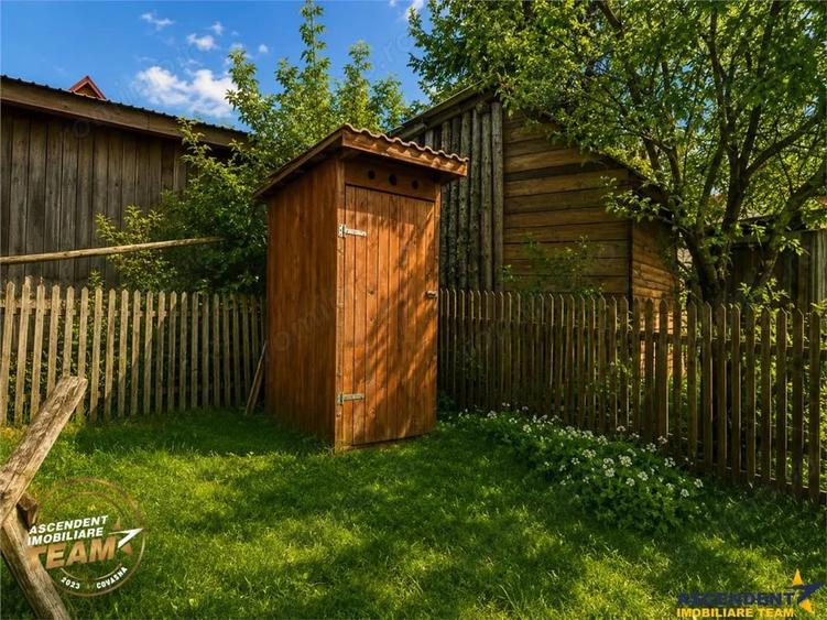 Casă cu 2 camere cu Teren 553 Mp în Sâncrai