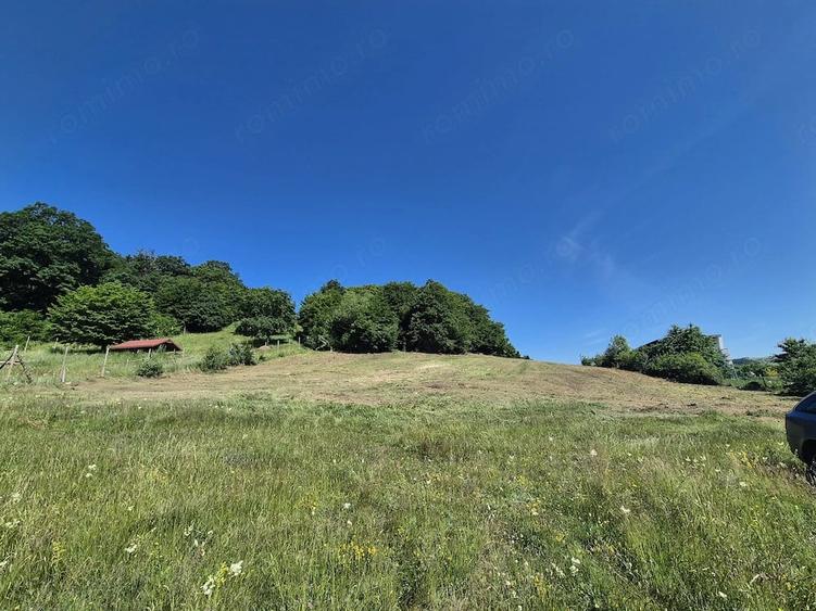 Teren de 8600 mp, în Popești