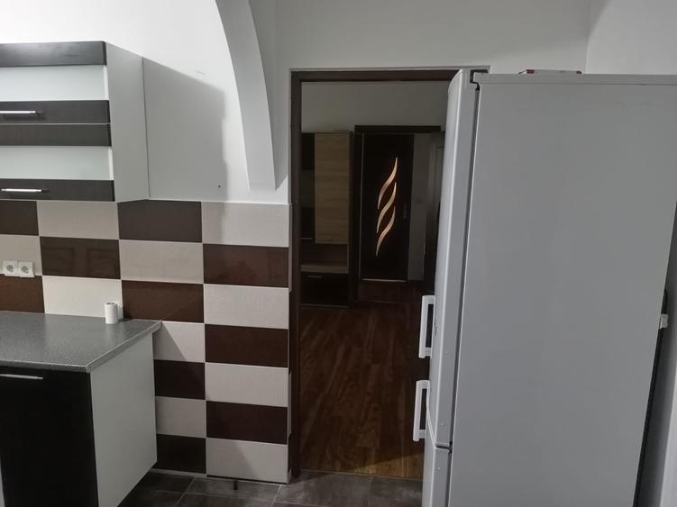 Apartament cu 2 camere semidecomandat în Tudor Vladimirescu