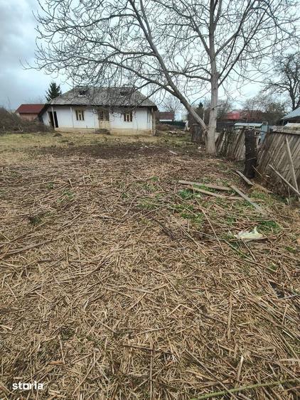 Teren de 2686 mp, în Girov