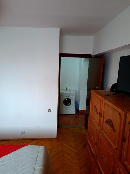 Apartament cu 2 camere decomandat în Găvana 3