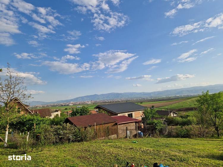 Teren de 1250 mp, în Șura Mare