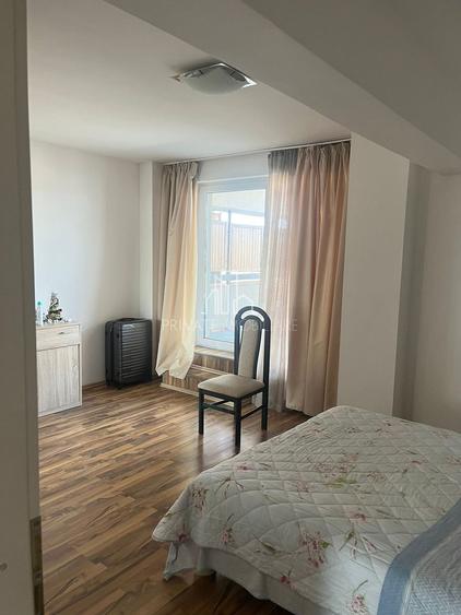 Apartament cu 3 camere decomandat în Tudor