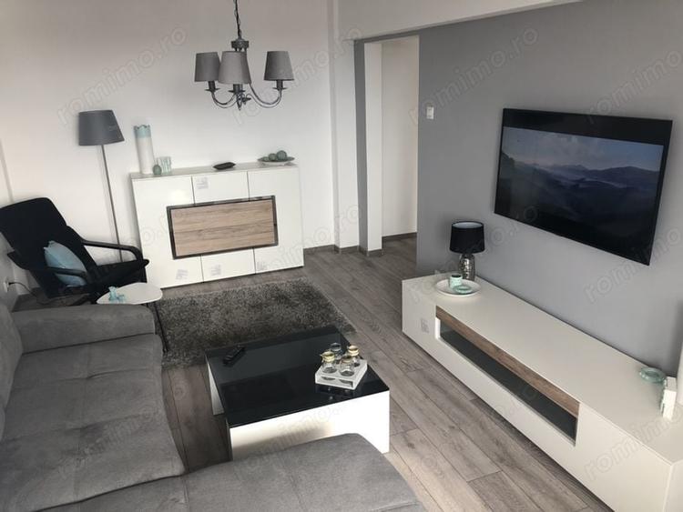 Apartament cu 2 camere decomandat în Bucovina