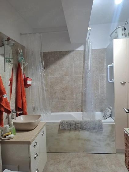 Apartament cu 2 camere in Drumul Binelui sector 4 - 7