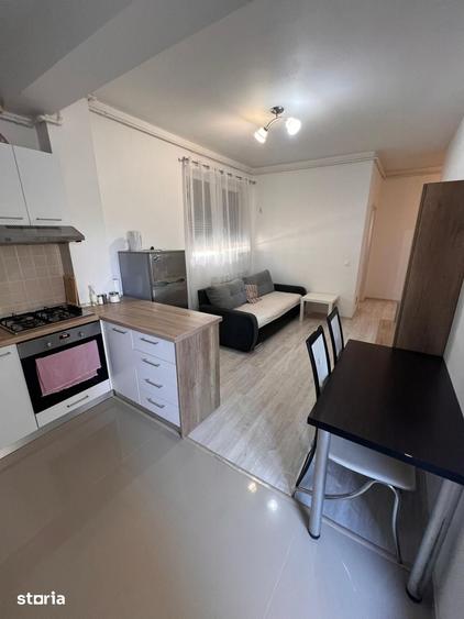 Apartament cu 2 camere semidecomandat în Militari