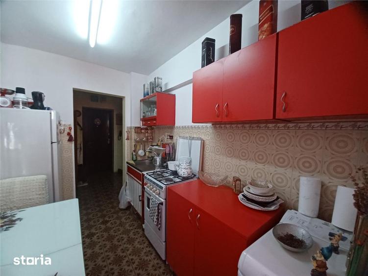 Apartament cu 2 camere semidecomandat în Muncii