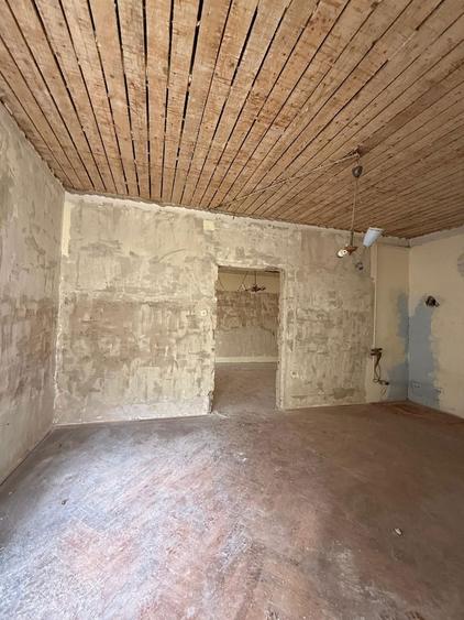 Apartament cu 3 camere decomandat în Centrul Istoric