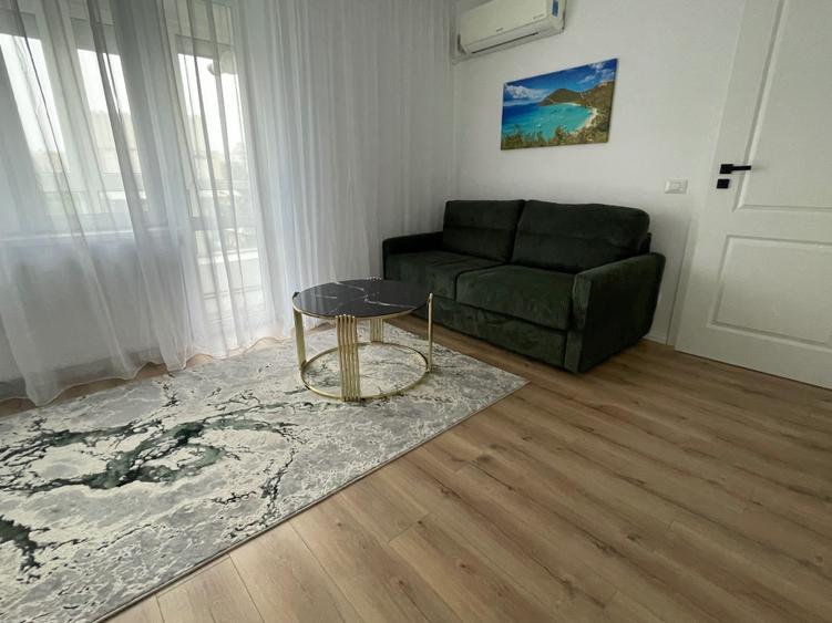 Apartament cu 2 camere semidecomandat în Central