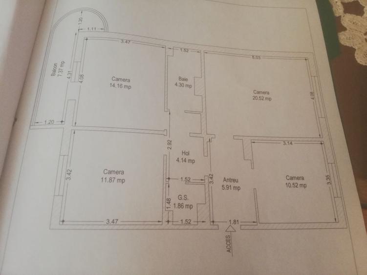 Apartament cu 3 camere în Steaua