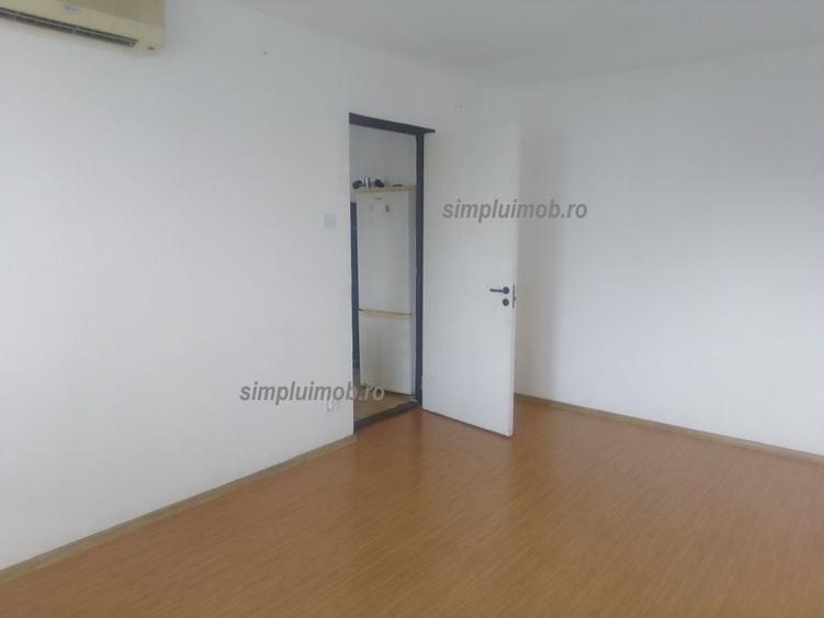 Casă individuală cu 2 camere decomandat cu Canalizare în Lujerului