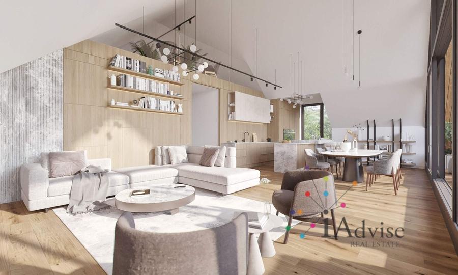 Penthouse cu 5 camere decomandat în Drumul Poienii