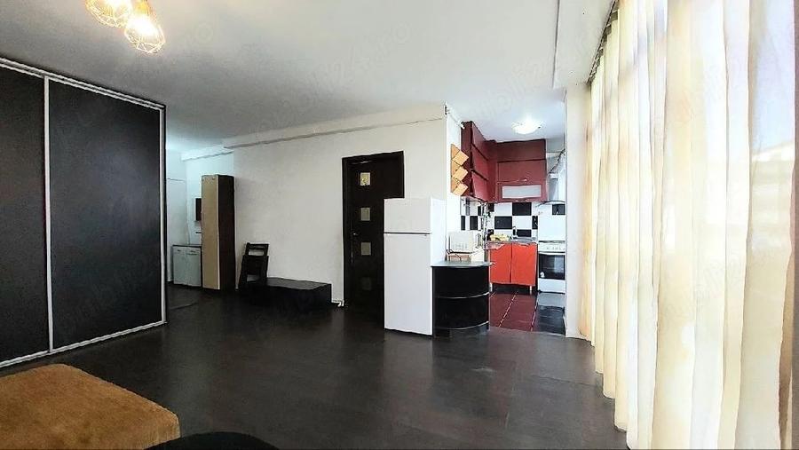 Apartament cu 2 camere semidecomandat în Florești
