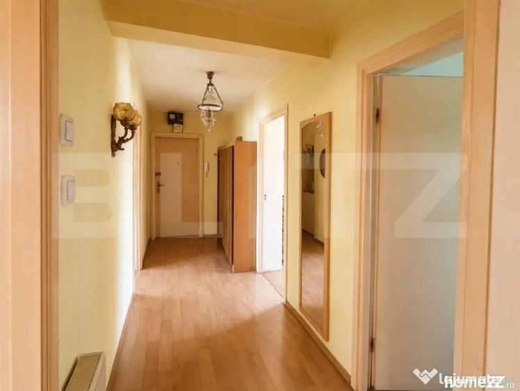 Apartament cu 3 camere decomandat în Progresul