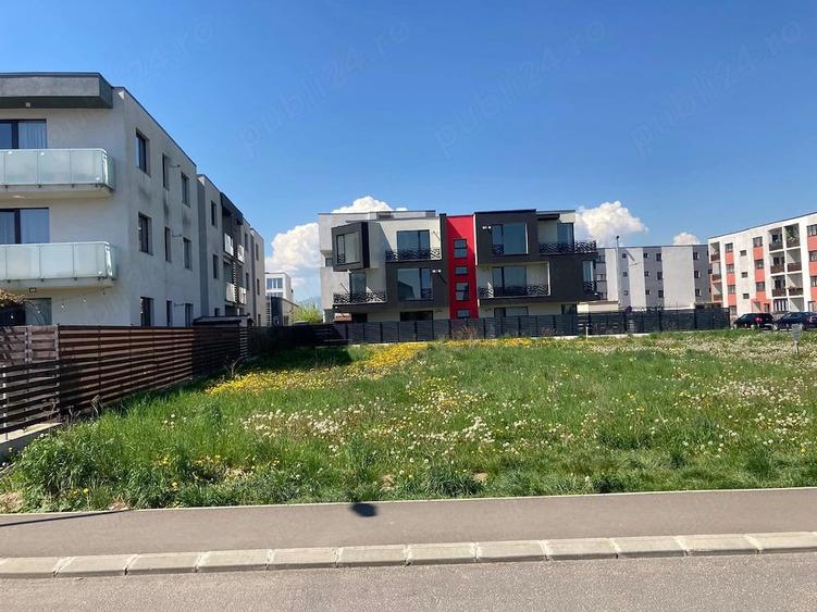 Teren de 700 mp, în Central