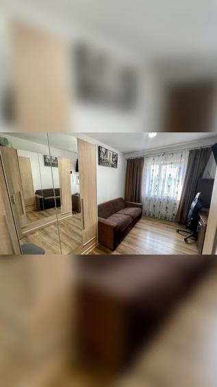 Apartament cu 2 camere semidecomandat, mobilat în Trivale