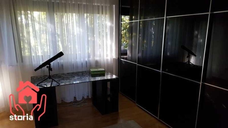 Apartament cu 4 camere în Domenii
