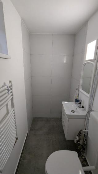 Apartament cu 2 camere semidecomandat, mobilat în Ultracentral