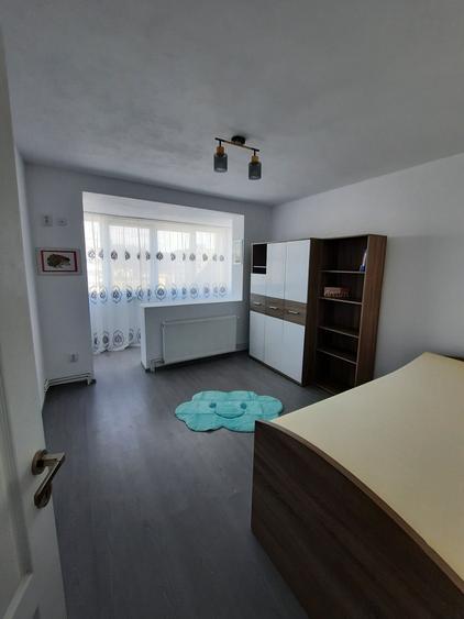 De inchiriat apartament cu 2 camere - 1