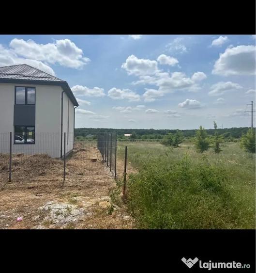 Teren de 1036 mp, în Central