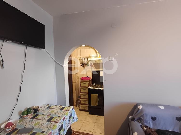 Garsonieră semidecomandată, mobilată în Războieni