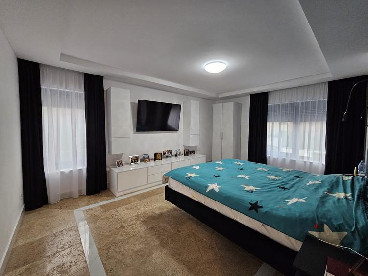 Casă individuală cu 4 camere cu Teren 290 Mp în Lumina
