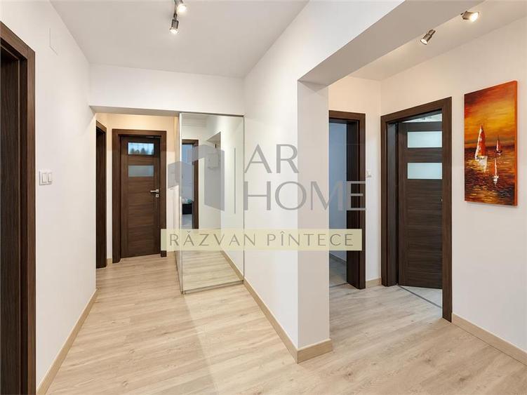 Apartament cu 3 camere decomandat, mobilat în Cantacuzino