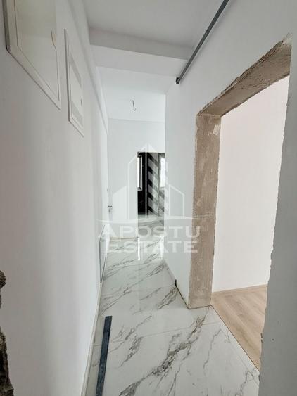 Apartament cu 2 camere semidecomandat în Giroc