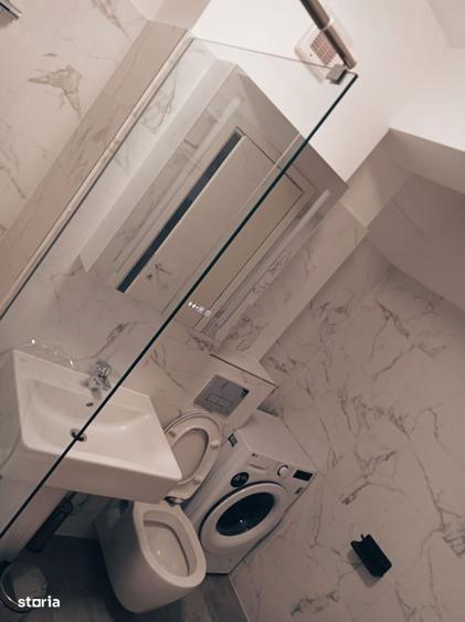 Apartament cu 2 camere decomandat în Calea București