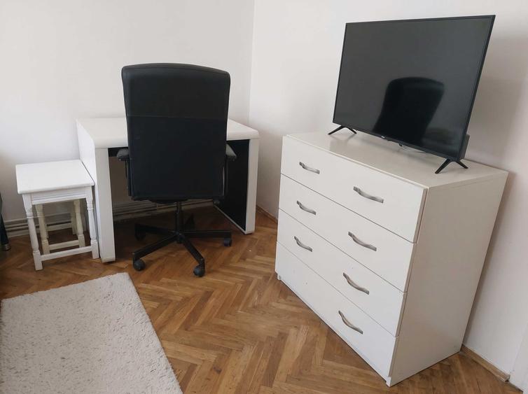Apartament cu 3 camere decomandat în Lacul Morii
