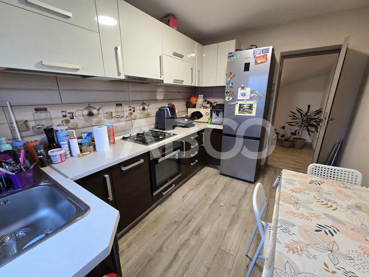 Duplex cu 5 camere cu Canalizare în Arhitecților - Calea Cisnădiei