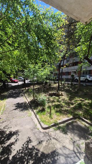Apartament cu 3 camere decomandat în Tomis Nord