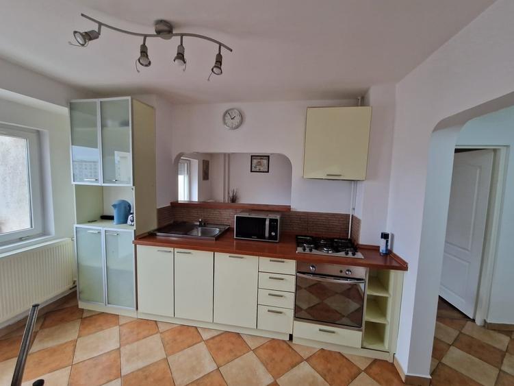 Apartament cu 2 camere decomandat în Alba Iulia