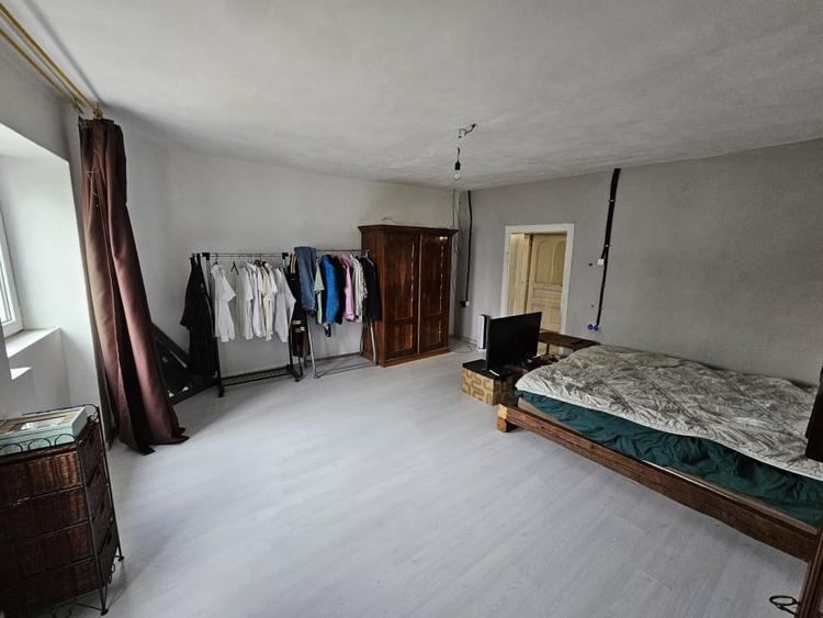 Casă individuală cu 3 camere cu Teren 1400 Mp în Giarmata