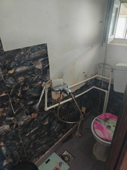 Casă cu 2 camere cu Teren 38 Mp în Rahova