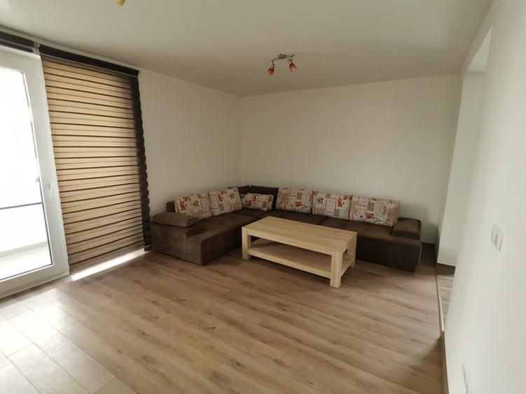 INCHIRIEZ apartament 2 camere decomandat,renovat,zona Selimbar - 6