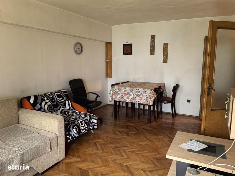 Apartament cu 3 camere decomandat în Unirii