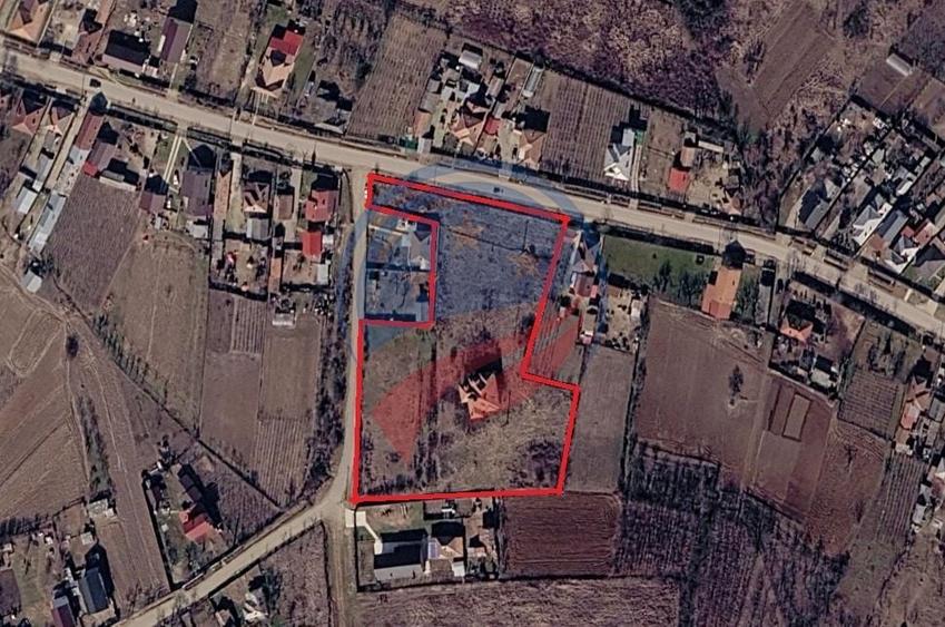 Teren Construcții intravilan de 8227 mp, în Fratoștița