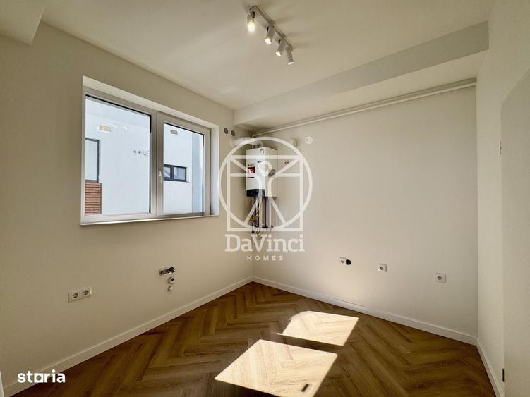 Apartament cu 4 camere în Cristian