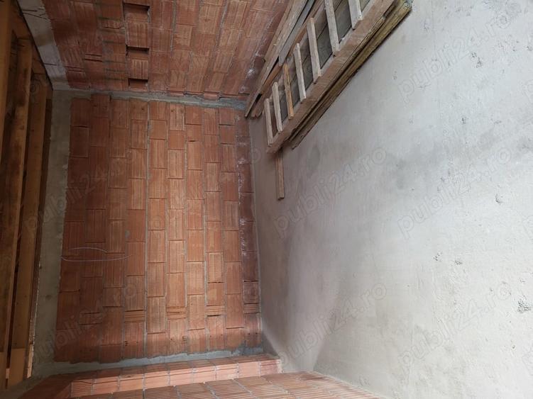 Casă cu Teren 627 Mp în Giarmata