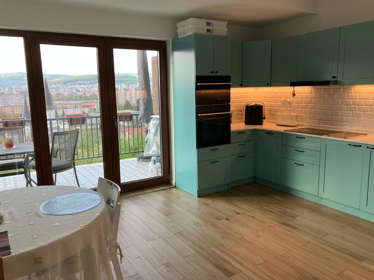 Duplex cu 3 camere cu Canalizare în Grigorescu