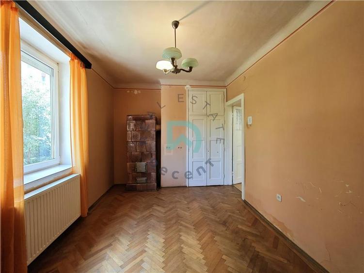 Apartament cu 2 camere decomandat în Brașovul Vechi